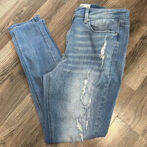 Juniors/Women's Ripped Jeans